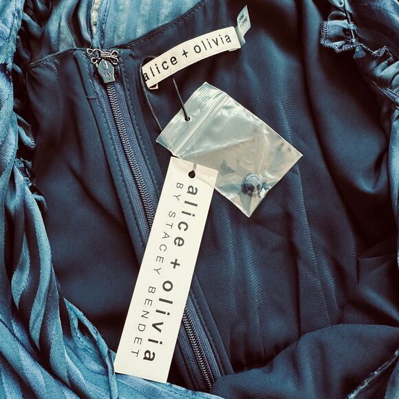 NWT Alice + Olivia Callan Silk Blend Striped Romper Size 4 - Picture 11 of 15